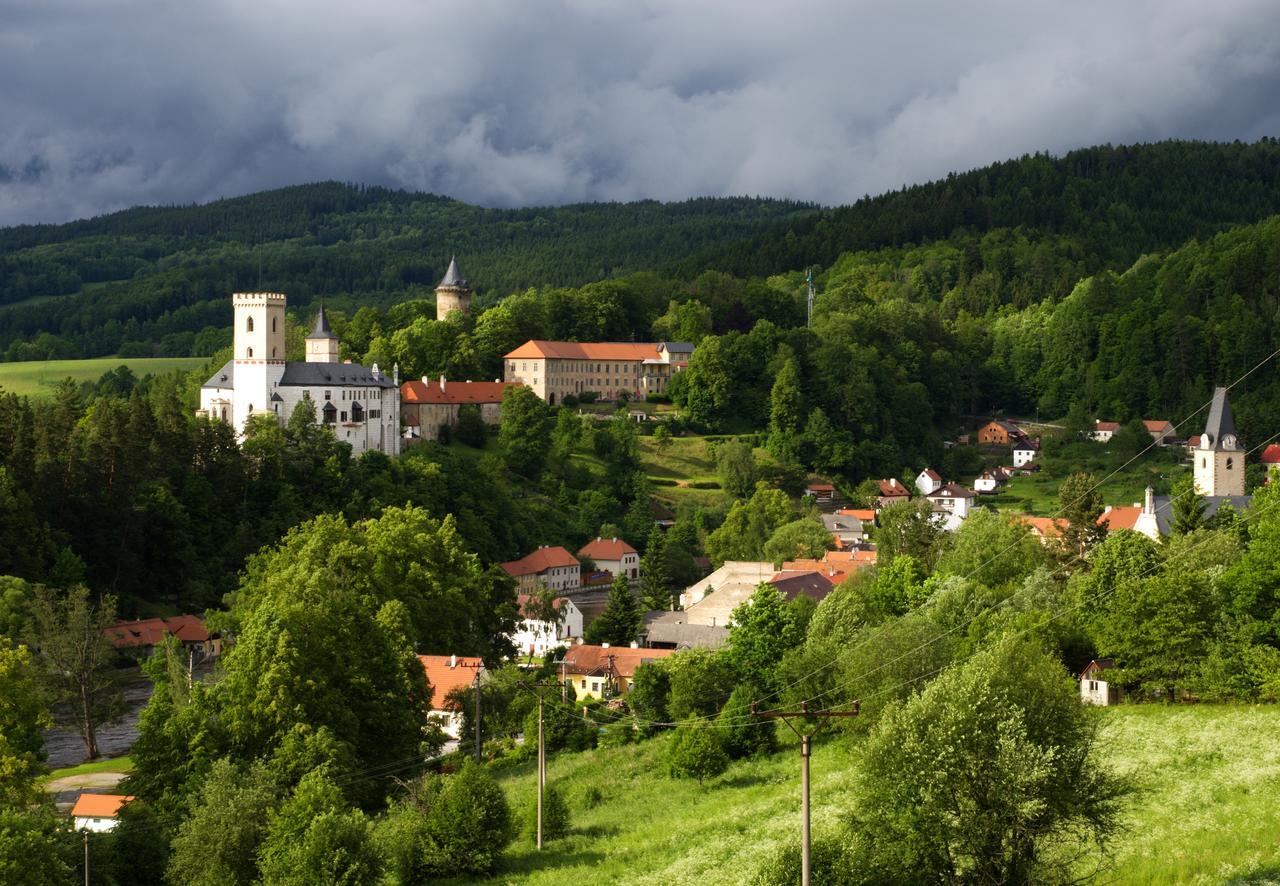 Penzion U Candru Vyšší Brod المظهر الخارجي الصورة